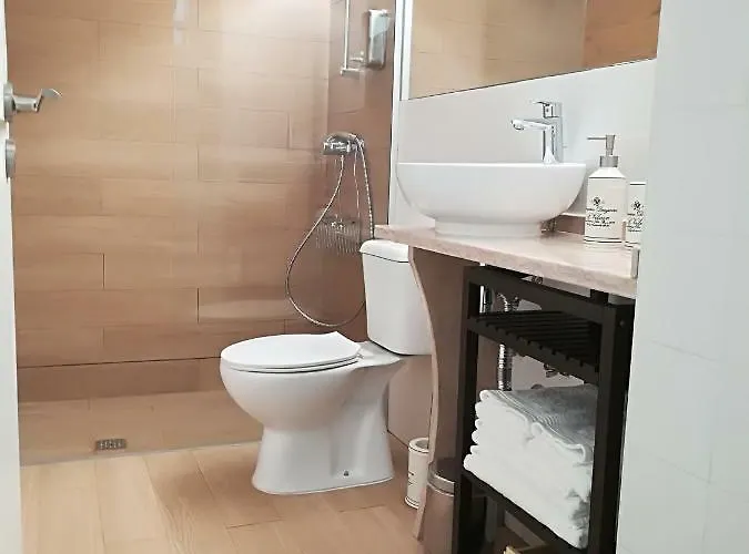 Casinhas Da Ajuda Nº25 *