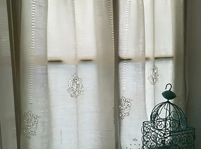 Casinhas Da Ajuda Nº25 Apartamento *